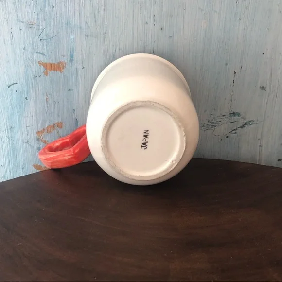 Coffee cup with heart handle for your significant other or yourself - Picture 4 of 7